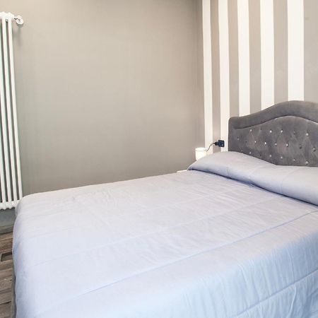 Casa Rosa Lucia Centrale Con Parcheggio Sanremo Exteriör bild