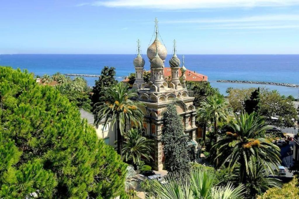 Casa Rosa Lucia Centrale Con Parcheggio Sanremo Exteriör bild