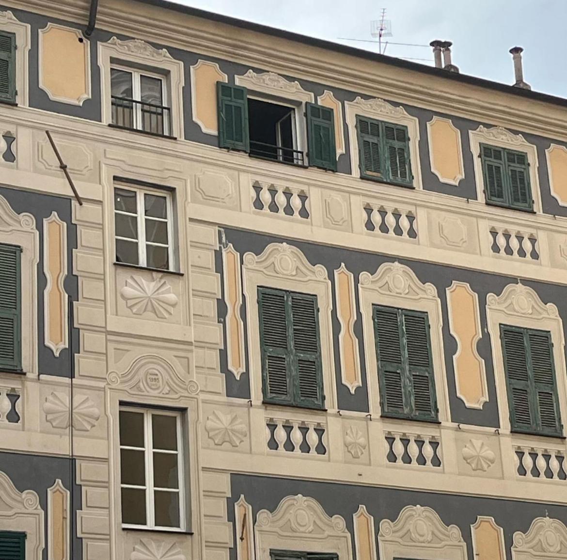 Casa Rosa Lucia Centrale Con Parcheggio Sanremo Exteriör bild